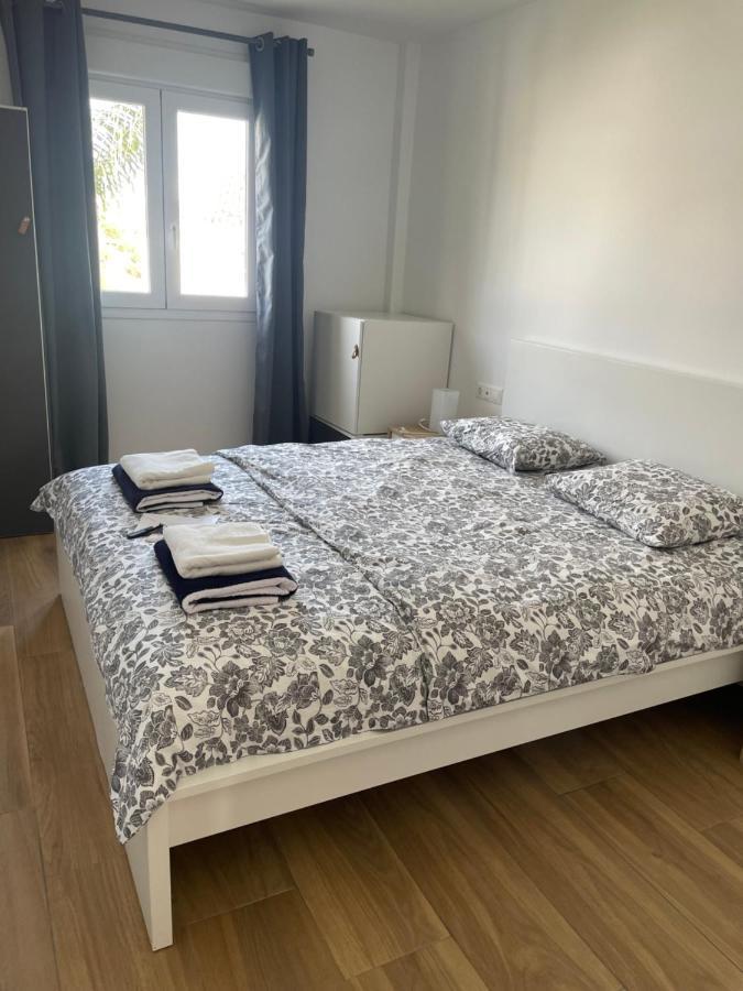 Buena Vista Apartment, 3 Bedrooms Sitio de Calahonda Extérieur photo